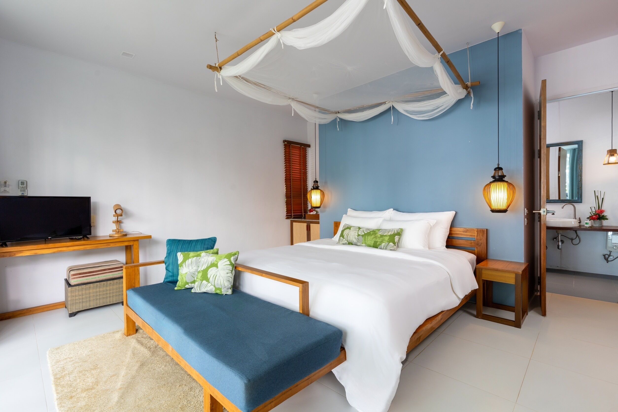 beach bungalow  | minibar, in-room safe, free cots/infant beds, free wifi