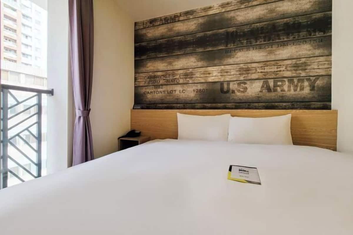 Bureau, chambres insonorisées, Wi-Fi gratuit, draps fournis