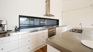 Hus - 5 sovrum | Eget kök