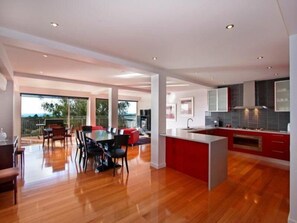 House | Private kitchen