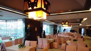 Unclassified image, 2 of 131, button - Grand Goodworld Hotel (Xi'an)
