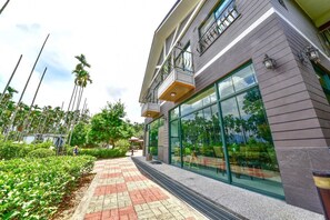 บริเวณประตูทางเข้า