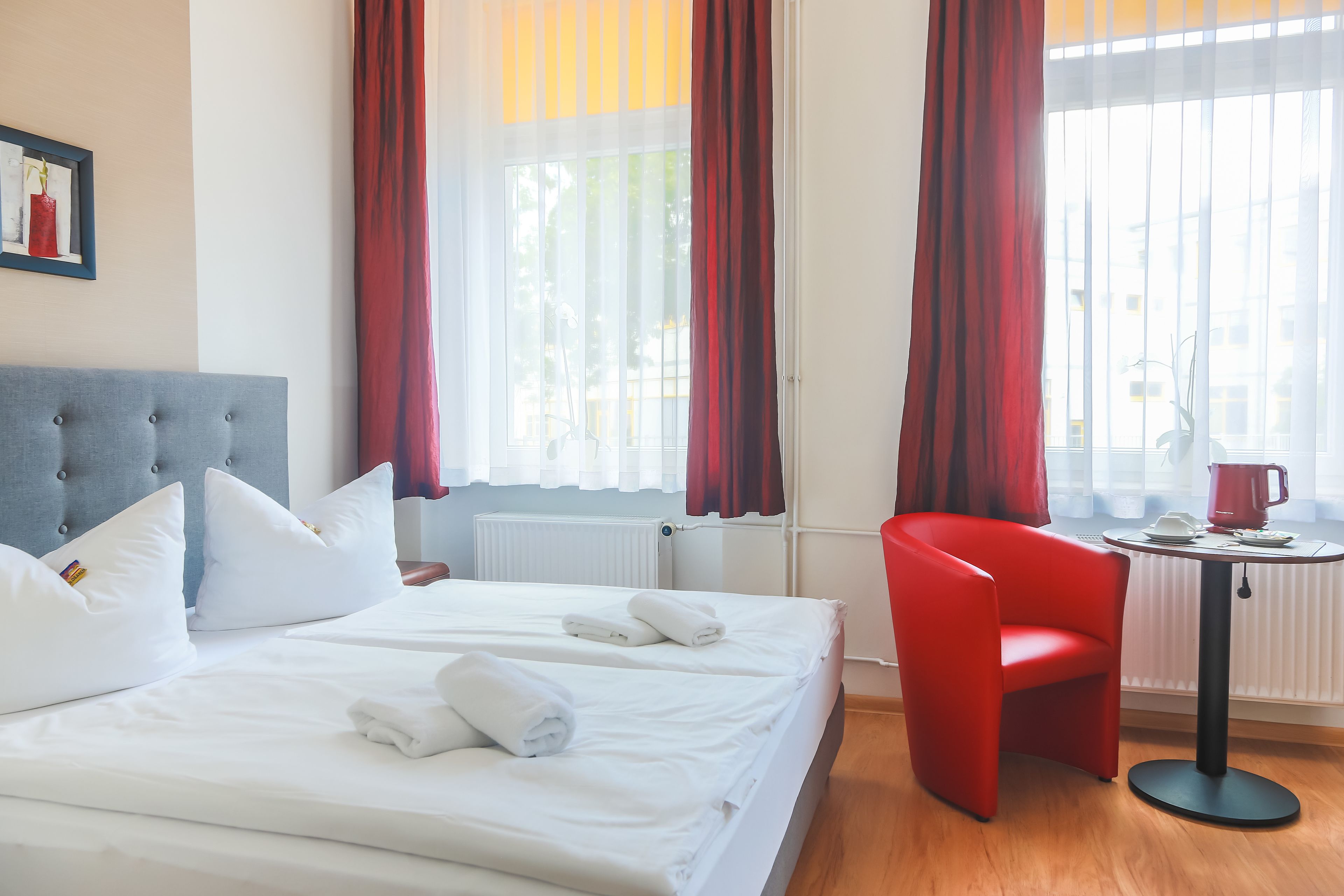 standard double room | premium bedding, desk, soundproofing, iron/ironing board