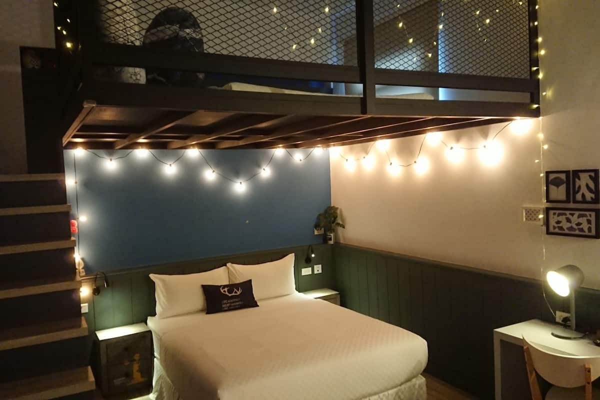 Family Twin Room, Multiple Beds, Beach View | Desk, blackout drapes, soundproofing, WiFi (free)