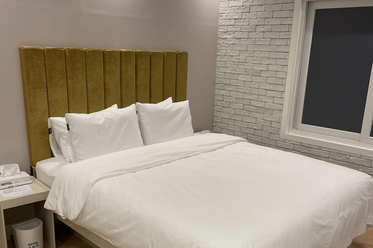 Standardzimmer | Schreibtisch, kostenloses WLAN