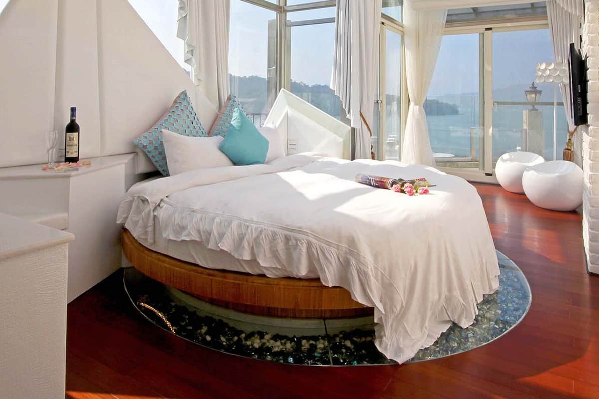Chambre Design, 1 lit double, balcon