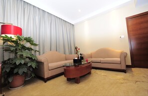 Superior Suite - Nan Chong Universal House Hotel (Nanchong)