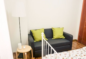 Desk, blackout curtains, free WiFi