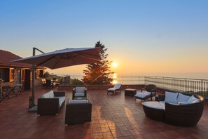 Sundeck