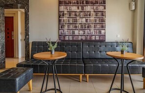 Lobby - Avra Hotel (Katerini)