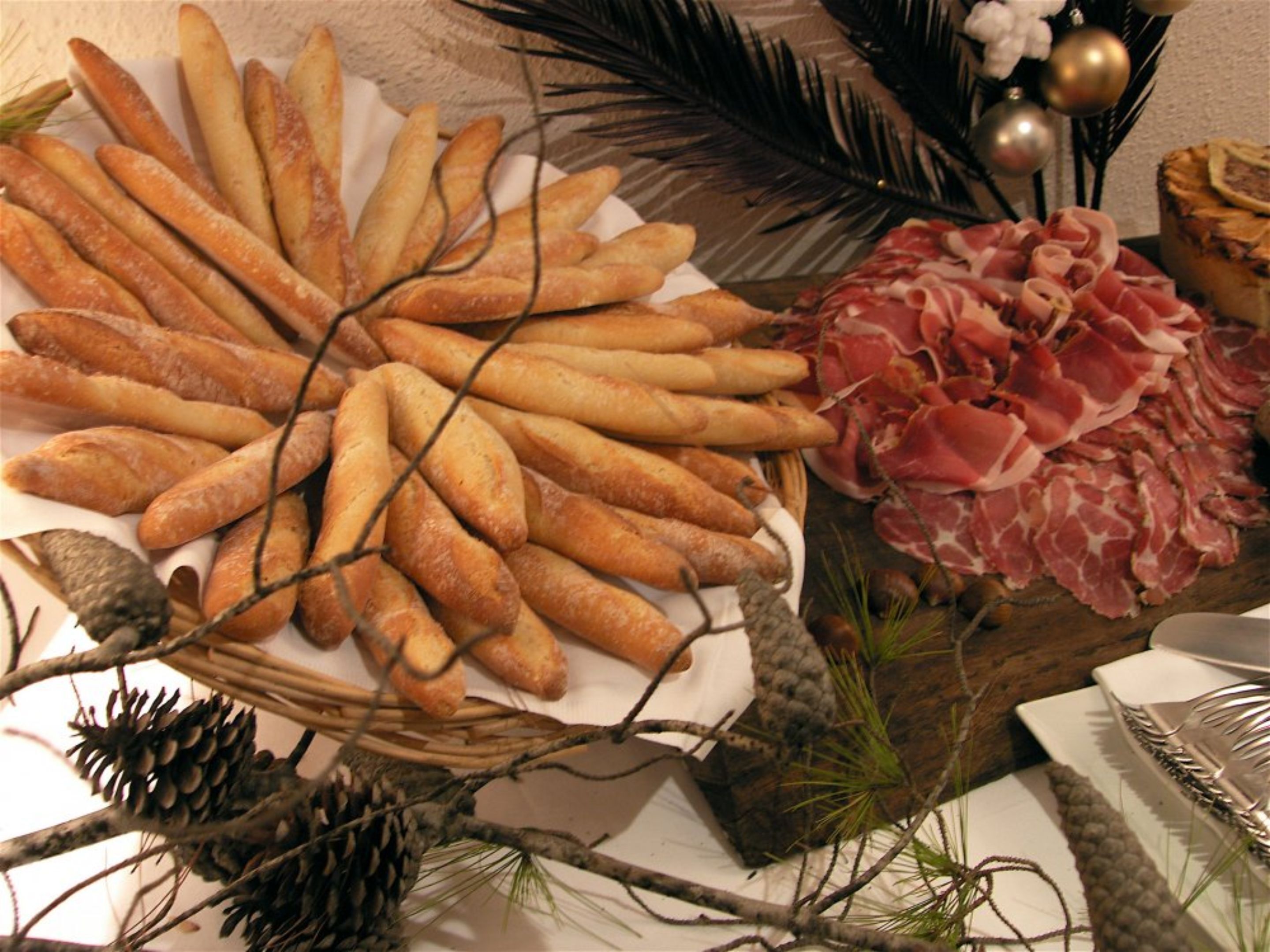 daily buffet breakfast (eur 9 per person)