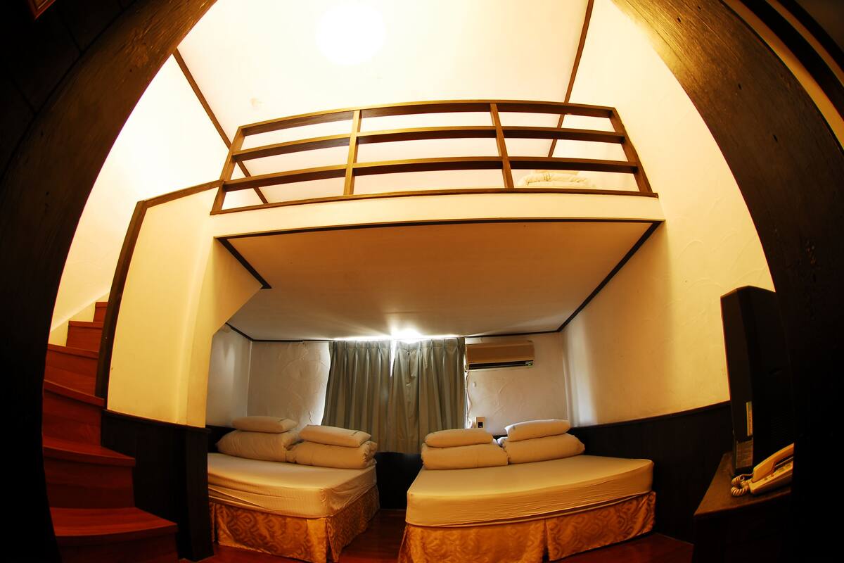 1 bedroom, blackout curtains, free wifi