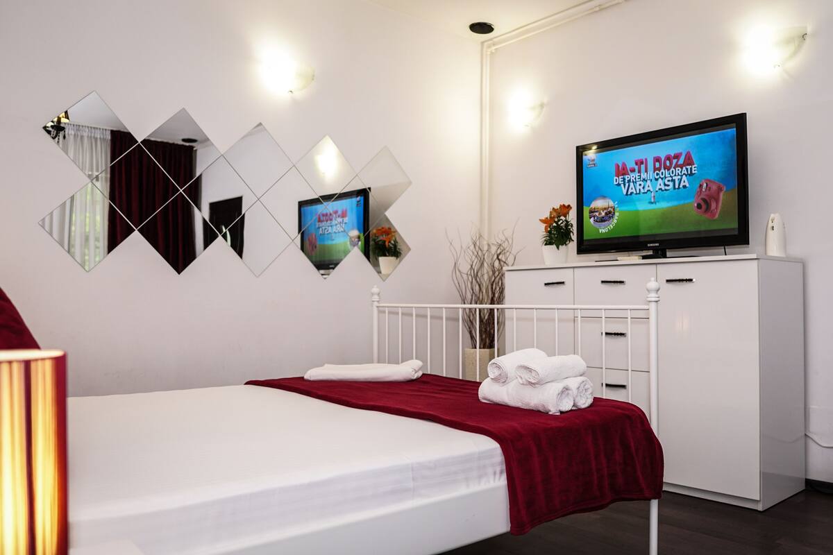 Kamar Double Deluks, kamar mandi pribadi | Kedap suara, setrika/meja setrika, Wi-Fi gratis, dan seprai linen