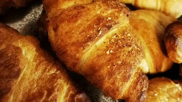 Tägliches inbegriffenes Frühstücksbuffet