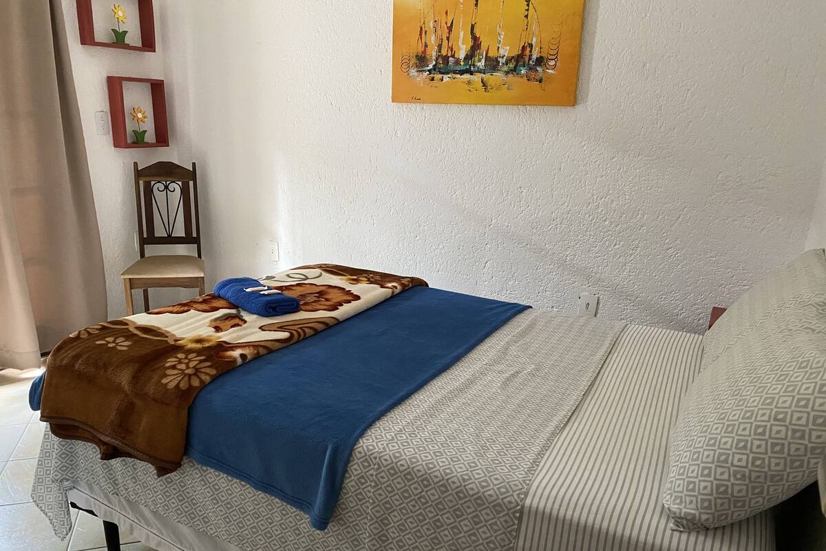 Comfort Room, 2 Bedrooms, Pool View (apenas transferencia bancaria) | Desk, laptop workspace, blackout drapes, WiFi (free)