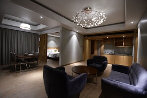 Fridge, coffee/tea maker, electric kettle - Kiranshree Grand (Guwahati)