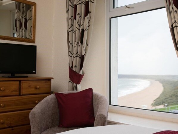 Double Room, Ensuite, Sea View (Room 4 )