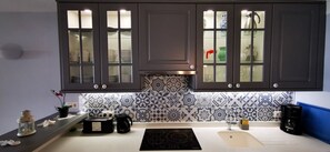 Apartment, eigenes Bad (3 dormitorios) | Gemeinschaftsküche | Hochstuhl