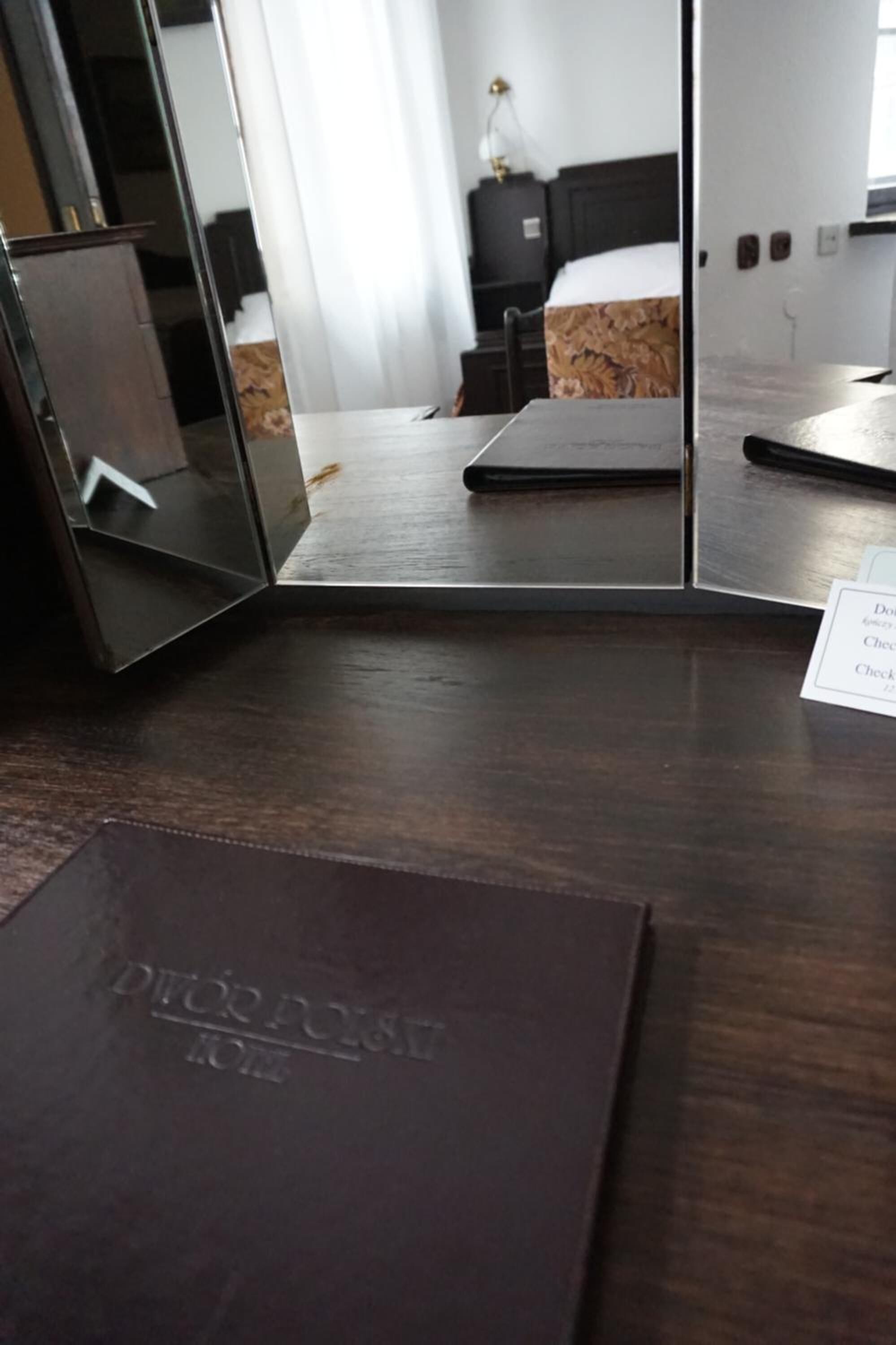 1 bedroom, minibar, desk, free wifi