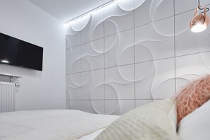 Family Apartment, 2 Bedrooms | Living area | Flat-screen TV, Netflix