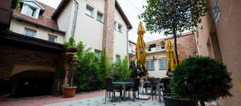Hotel & Hostel Zagreb