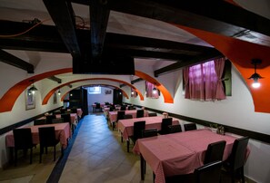 Breakfast area - Hotel & Hostel Zagreb (Zagreb)