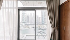 Unclassified image, 2 of 53, button - Boutique Living - Park Island Dubai Marina (Dubai)