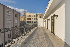 Trippelrum för familj - 2 sovrum | Terrass/Patio