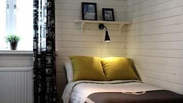 Single Room | Desk, free WiFi, bed sheets