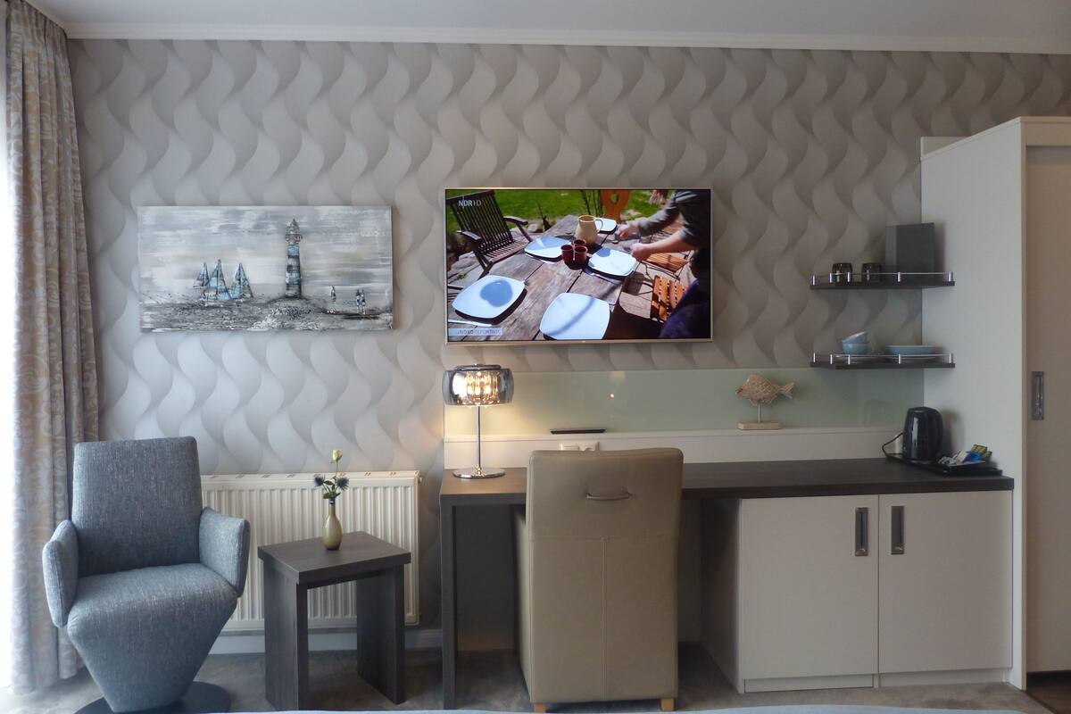 in-room safe, desk, free cots/infant beds, free wifi