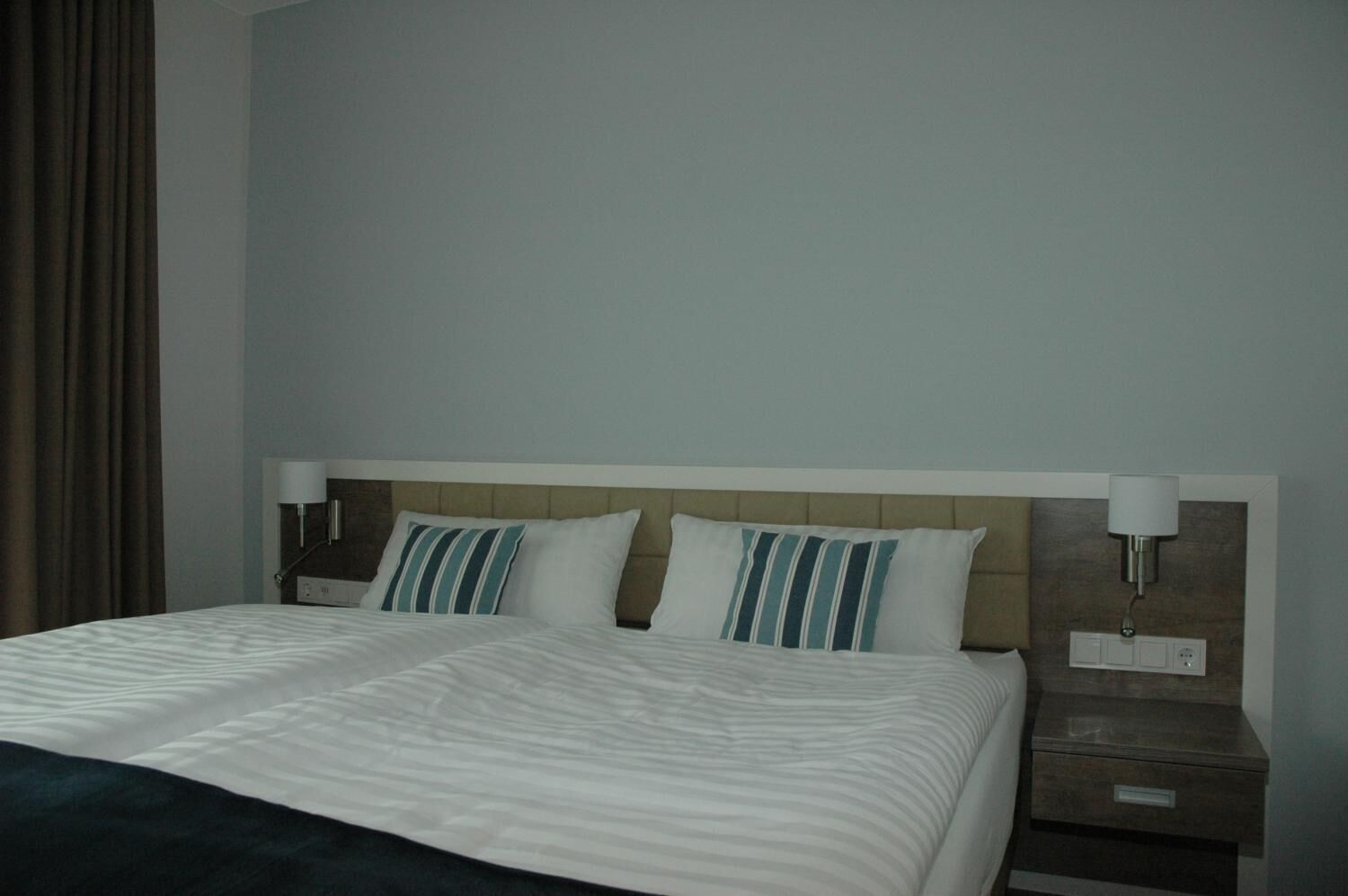 in-room safe, desk, soundproofing, free cots/infant beds