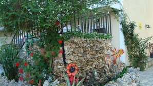 Unclassified image, 5 of 20, button - Venus Studios (Zakynthos)