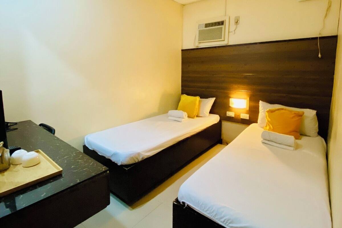 华丽双床房, 2 张单人床 | 办公桌、免费 WiFi、床单