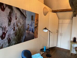 Økonomi-dobbeltrom, hageutsikt | Wi-fi (inkludert) og sengetøy