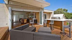 Terrace/patio - Pride and Prejudice (Flinders)