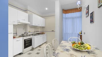 Appartement, 2 chambres | Cuisine privée