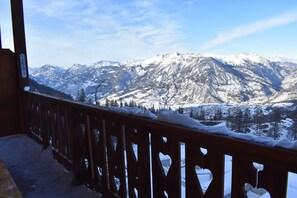 Deluxe Duplex, 2 Bedrooms, Balcony, Valley View | Balcony