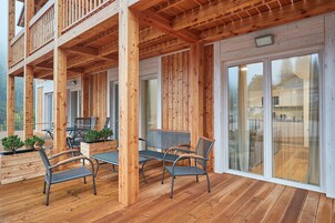 Apartment, 1 Bedroom (M) | Terrace/patio