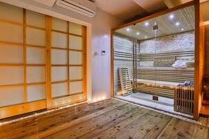 Couples treatment room(s)