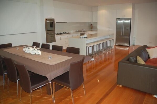 Apartment, 4 Bedrooms | Living area