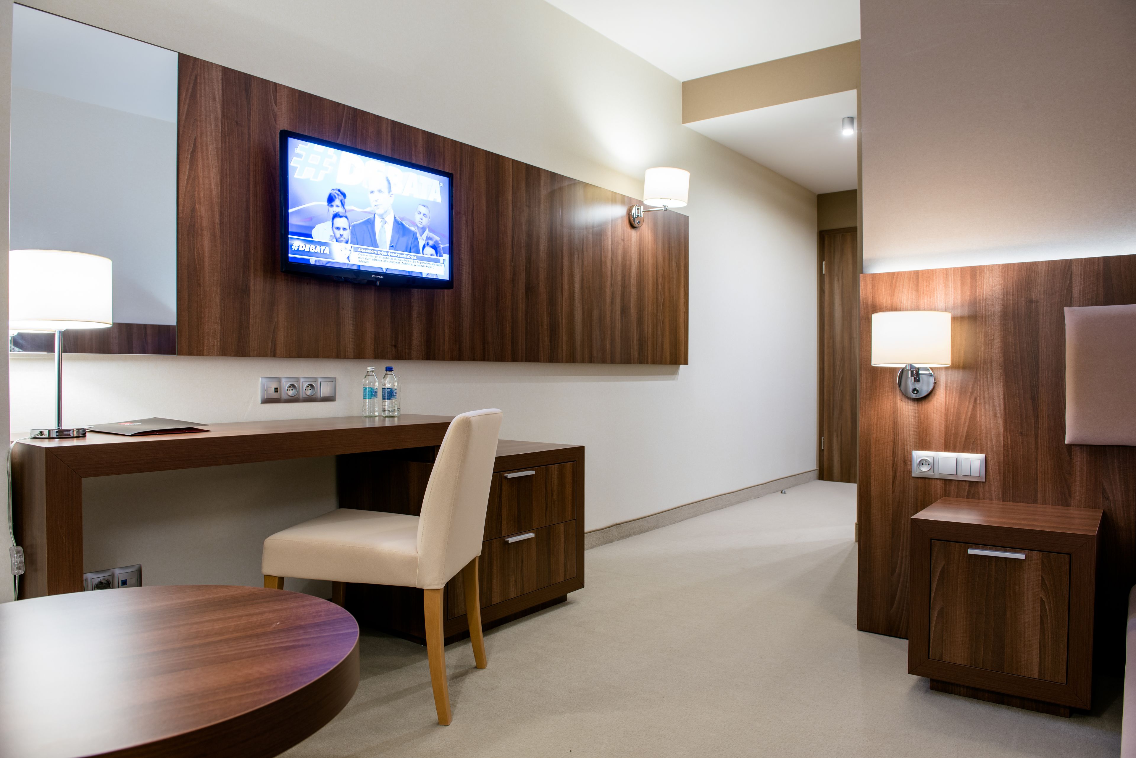 premium bedding, desk, laptop workspace, soundproofing