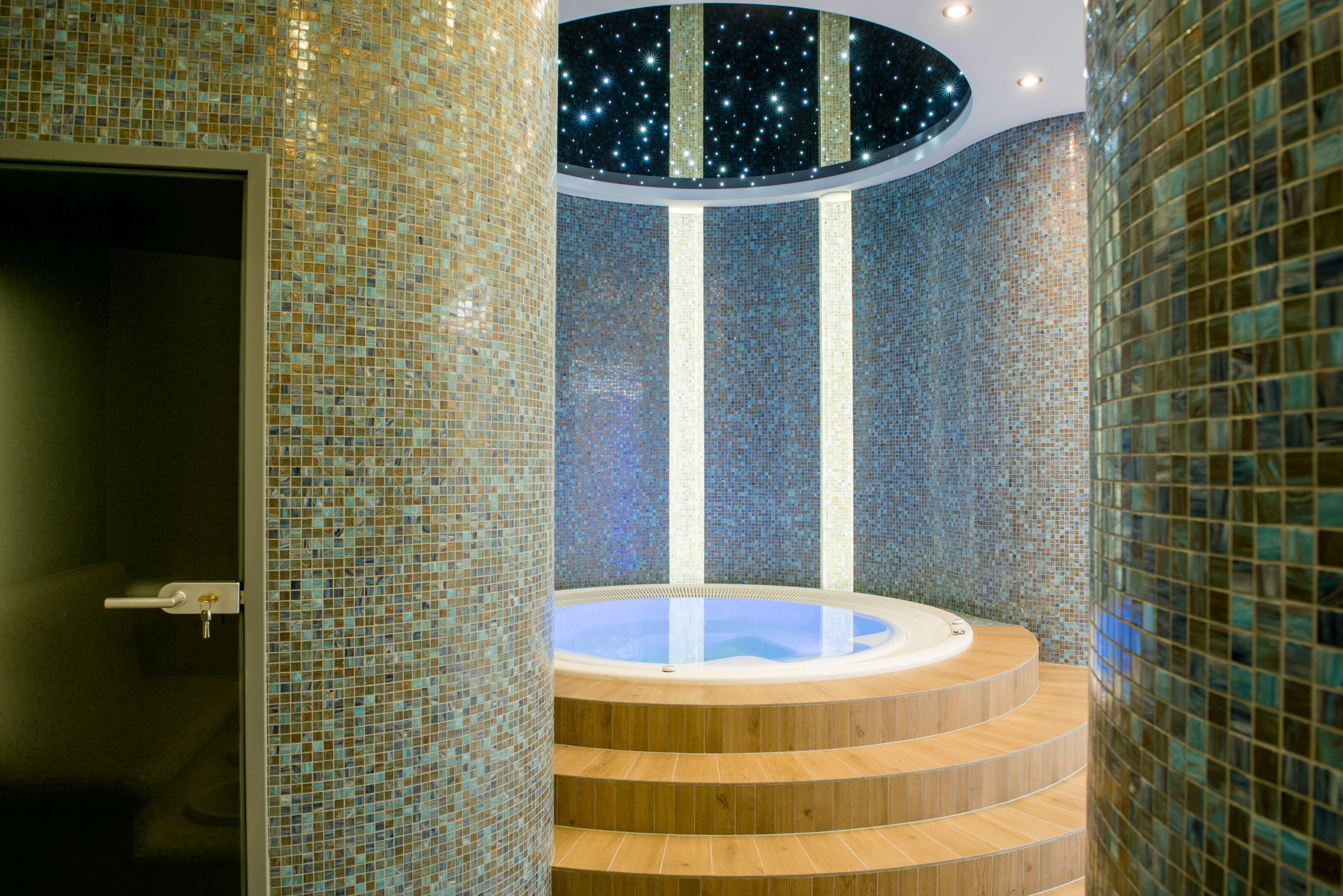 turkish bath/hammam, hot stone massages, deep-tissue massages