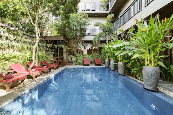 Indoor pool, outdoor pool