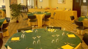 Free daily buffet breakfast  - Siris Hotel (Nova Siri)