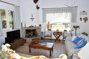 Villa, 4 Bedrooms, Sea View | Living room | TV