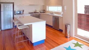 Apartment, 3 Bedrooms | Private kitchen | Coffee/tea maker, fridge, microwave, oven - Koonya by the Bay (Sorrento)