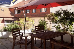 Studio, patio | Terrasse/patio