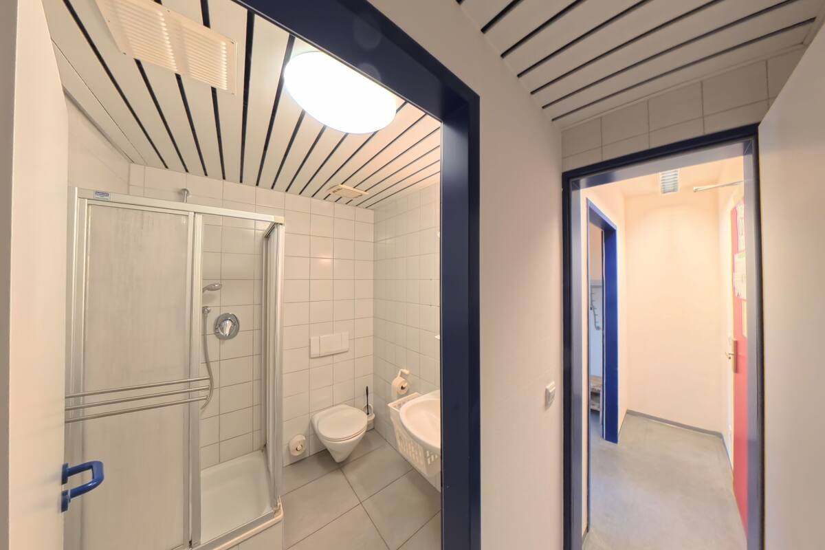Apartamento, 1 habitación, cocina (4 Persons) | Baño | Ducha y toallas