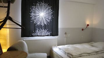 Single Room, Private Bathroom | Soundproofing, free WiFi, bed sheets