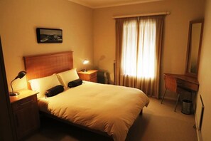 奢华独立别墅, 3 间卧室 | 办公桌